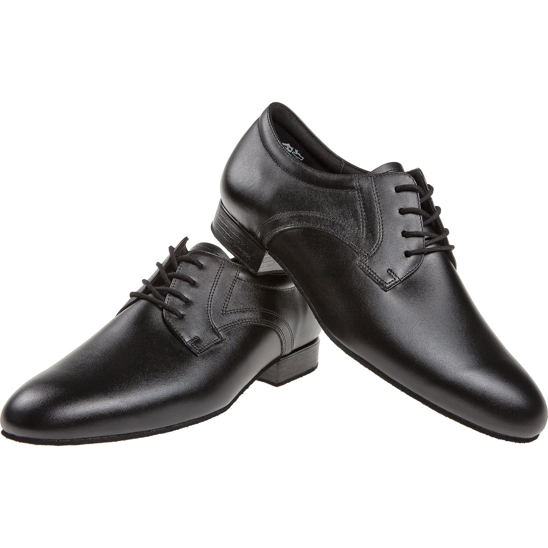 Ein Paar Diamant 085 Tanzschuhe in Schwarz, geschnürt und auf weißem Hintergrund präsentiert.